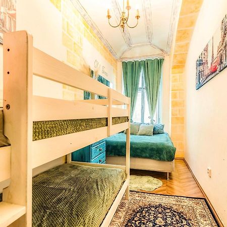 Fairytale Castle Apartment Прага Екстериор снимка