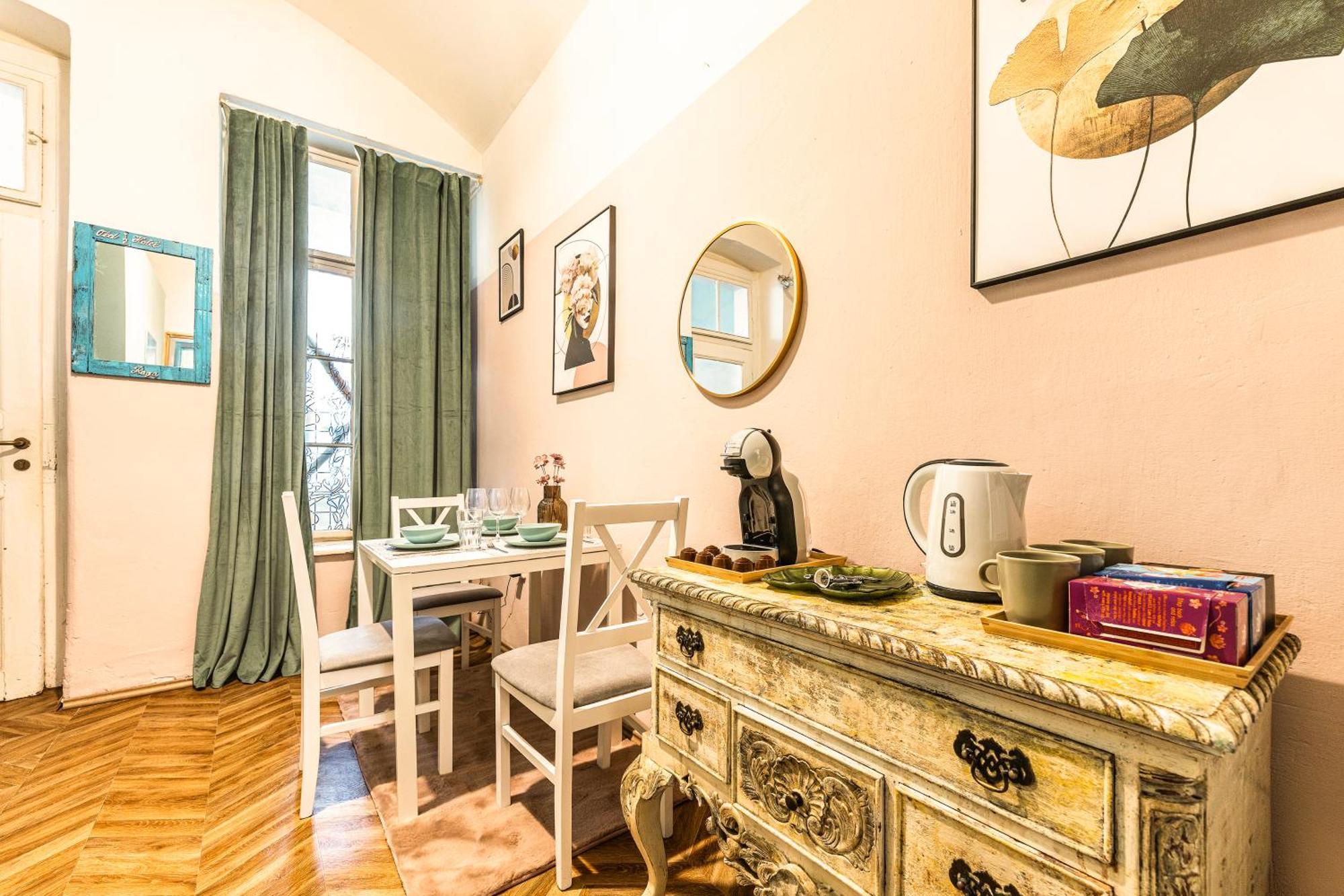 Fairytale Castle Apartment Прага Екстериор снимка